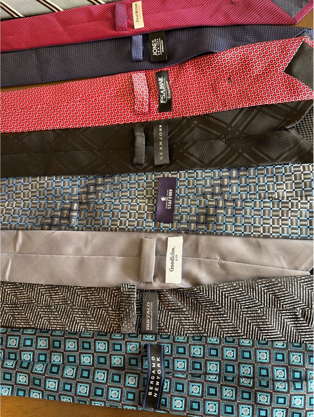 Lot of 11 Men's Silk & Designer Neckties Jos. A. Bank, Sean John, Stafford &More